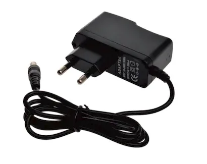 Uranium UR-1202 - Güç kaynağı/adaptör/PoE
